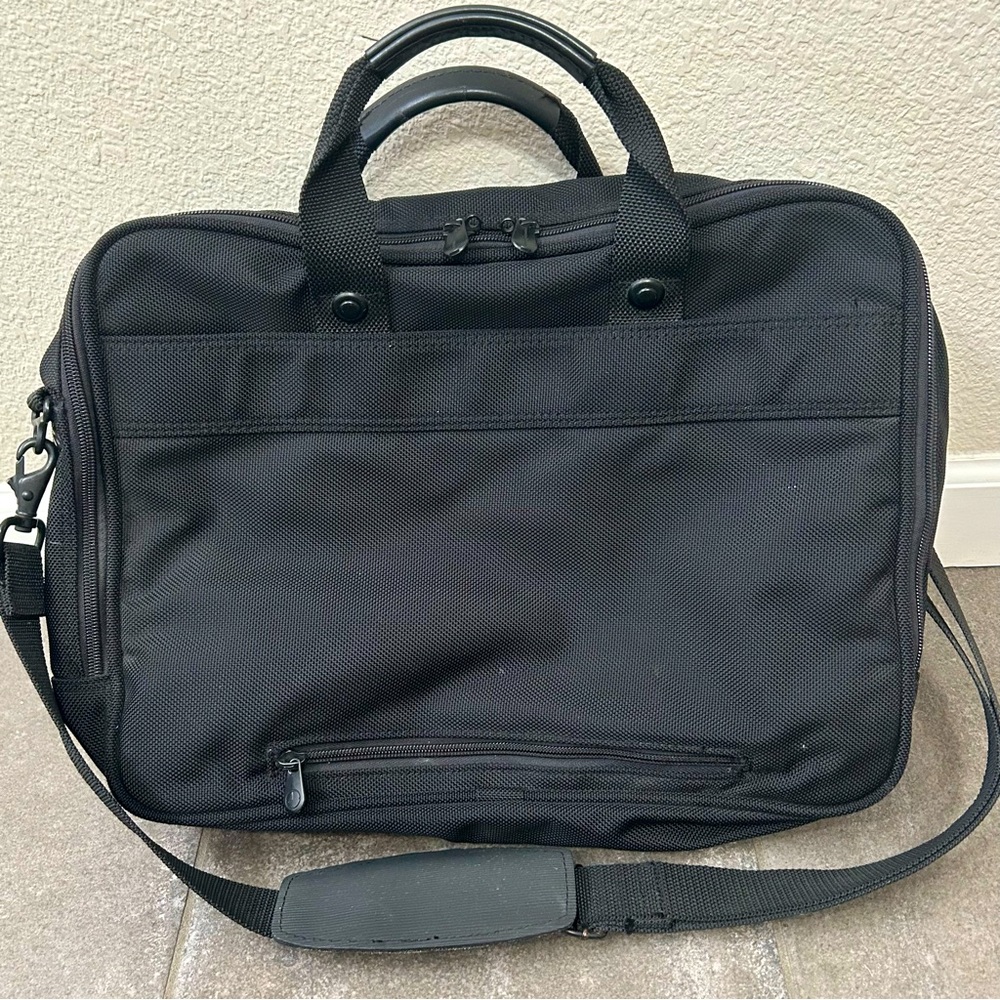 Briggs & Riley Black Laptop Bag
